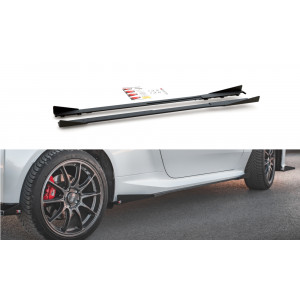 Dokładki progów Street Pro Durability + Flapsy - Toyota GR Yaris Mk4