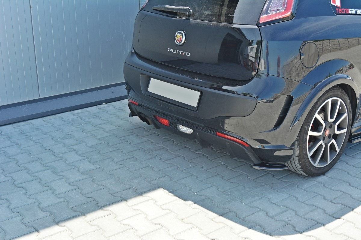 Splittery Boczne Tylnego Zderzaka ABS Fiat Punto Evo