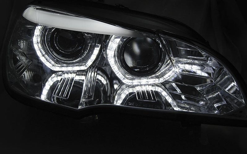 Lampy BMW X5 E70 0710 Xenon AFS CHROM diodowe LED DRL