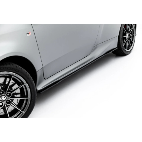 Dokładki progów Street Pro Durability - Toyota GR Yaris Mk4 FL